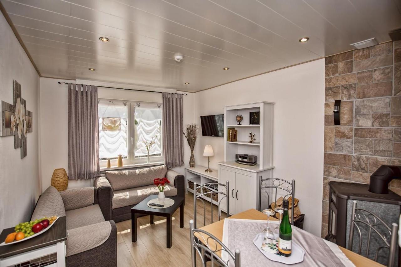 Ferienhaus Therese Kobern-Gondorf Exteriör bild